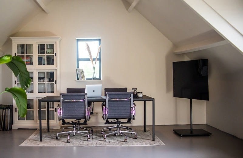 XTRARM Atria Cuadrado Negro - Soporte TV de suelo